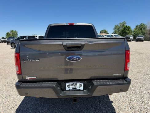 Used 2015 Ford F150 XLT w/ Equipment Group 302A Luxury AWD/4WD image 9