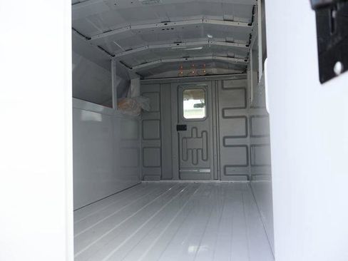 New 2025 GMC Savana 3500 w/ Power Convenience Package RWD image 8