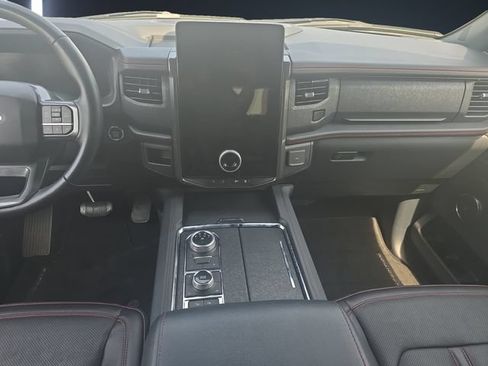 Used 2024 Ford Expedition Limited AWD/4WD image 11