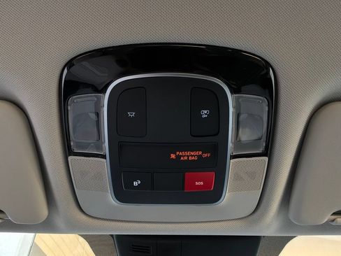Used 2026 Hyundai Tucson SEL FWD image 17