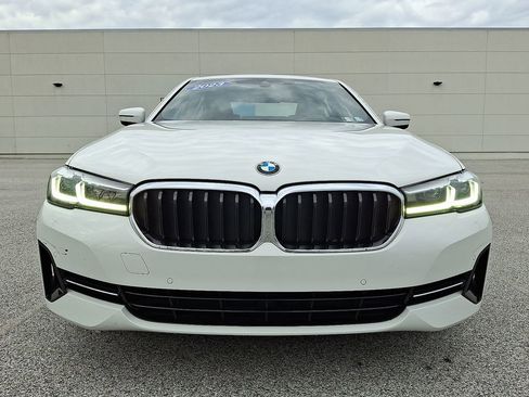 Used 2023 BMW 530i xDrive w/ Premium Package AWD/4WD image 5