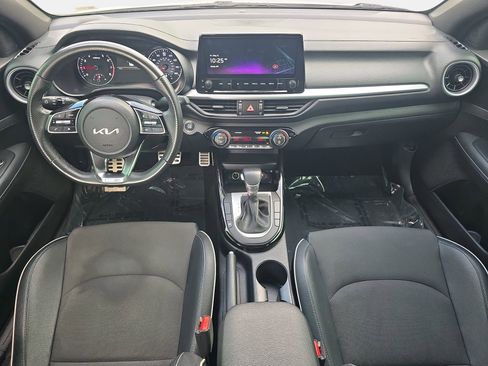 Used 2023 Kia Forte GT-Line FWD image 9