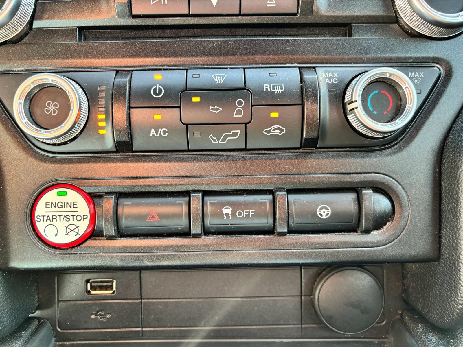 Used 2015 Ford Mustang GT RWD image 20
