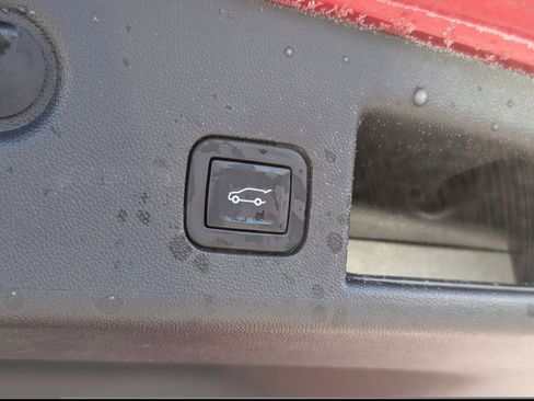 Certified 2022 Chevrolet Equinox LT image 37