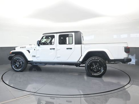 New 2026 Jeep Gladiator Willys image 3