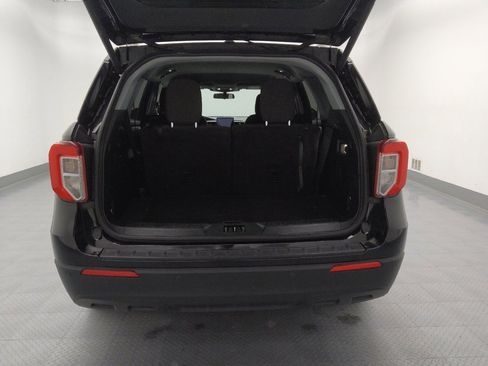 Used 2023 Ford Explorer XLT image 29