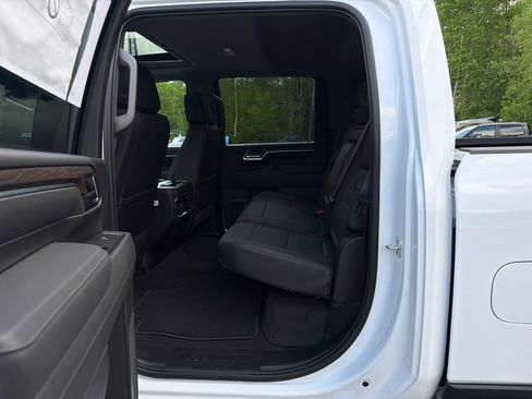 New 2026 GMC Sierra 2500 SLT w/ SLT Premium Package AWD/4WD image 20