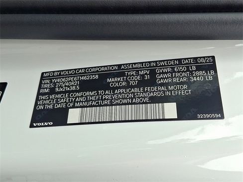 New 2026 Volvo XC90 B6 Plus w/ Protection Package Premier image 11