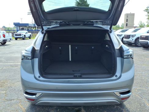 Used 2023 Buick Envision Avenir AWD/4WD image 5