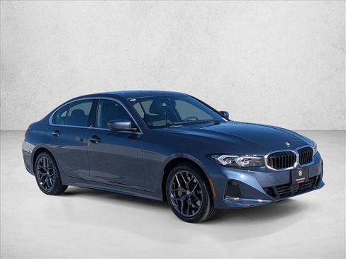Used 2025 BMW 330i Sedan w/ Convenience Package RWD image 3
