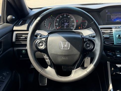 Used 2017 Honda Accord Sport image 37