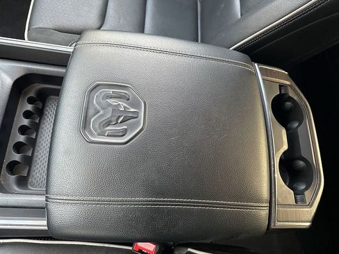 Used 2025 RAM 1500 Laramie image 24