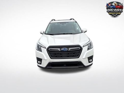 Used 2023 Subaru Forester Limited image 6