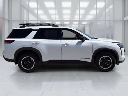 New 2026 Nissan Pathfinder Rock Creek w/ Rock Creek Premium Package AWD/4WD image 7