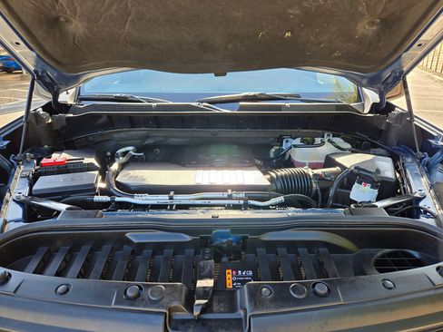 Used 2024 Chevrolet Silverado 1500 Custom w/ Turbomax Blackout Package image 32