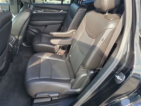 Certified 2023 Cadillac XT6 Sport w/ Technology Package image 25