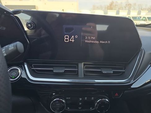 New 2026 Chevrolet Trax RS w/ Sunroof Package FWD image 14