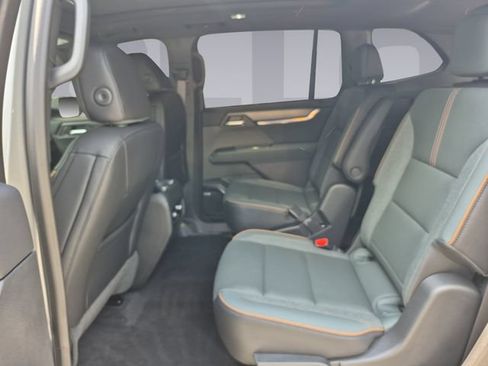 Certified 2026 GMC Acadia AT4 w/ Luxury Package AWD/4WD image 16