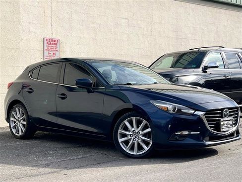 Used 2017 MAZDA MAZDA3 Grand Touring w/ Premium Equipment Package image 2