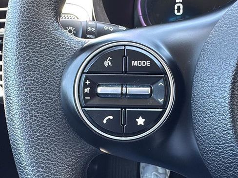 Used 2024 Kia Soul LX w/ Option Group 015 FWD image 21