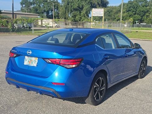 Used 2025 Nissan Sentra SV FWD image 6