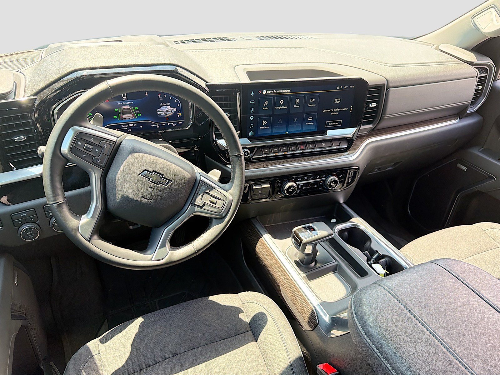 Used 2025 Chevrolet Silverado 1500 RST w/ Redline Edition AWD/4WD image 16