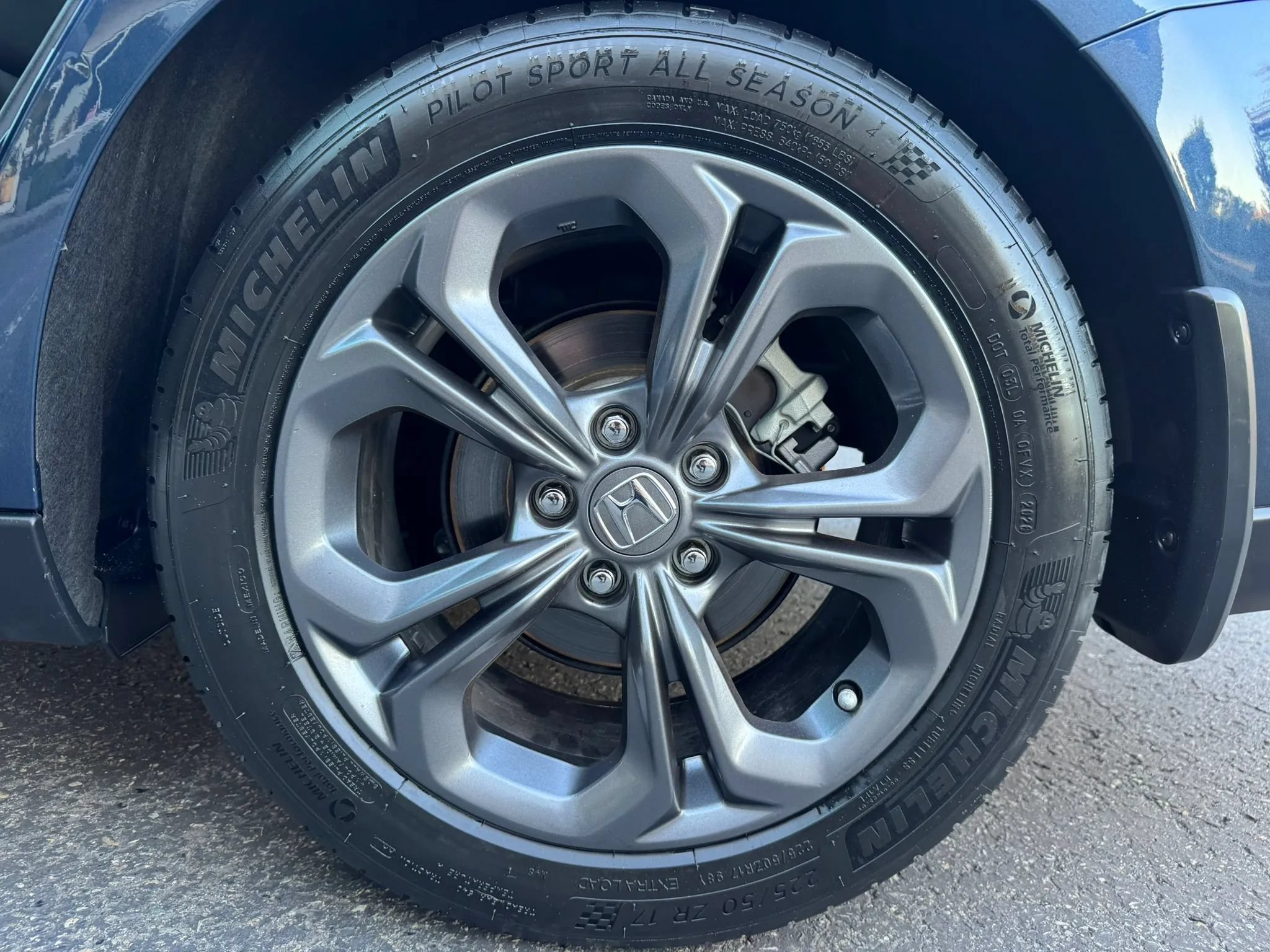 Used 2023 Honda Accord EX image 21