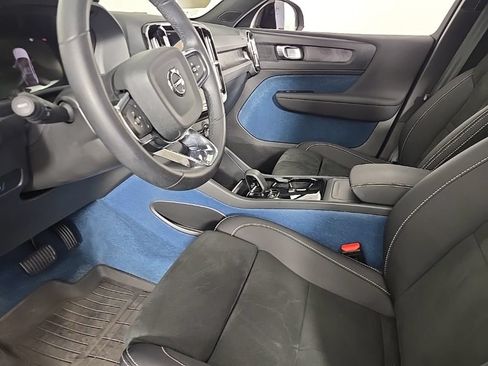 Certified 2023 Volvo C40 P8 Recharge Plus w/ Climate Package AWD/4WD image 18