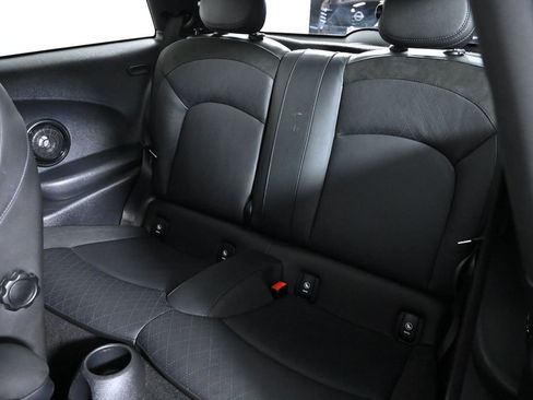 Used 2024 MINI Cooper SE image 26