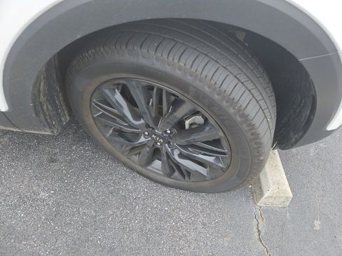 Certified 2020 Kia Telluride SX w/ SX Prestige Package image 4