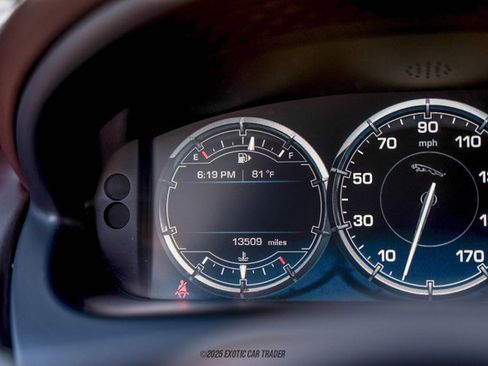 Used 2012 Jaguar XJ image 20