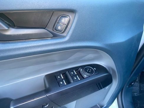 New 2025 Ford Maverick XLT w/ XLT Luxury Package image 18