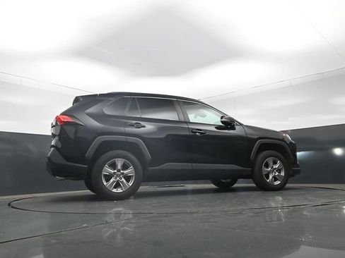 Used 2025 Toyota RAV4 XLE FWD image 29