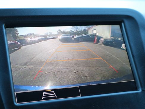 Used 2022 Chevrolet Equinox LT image 19