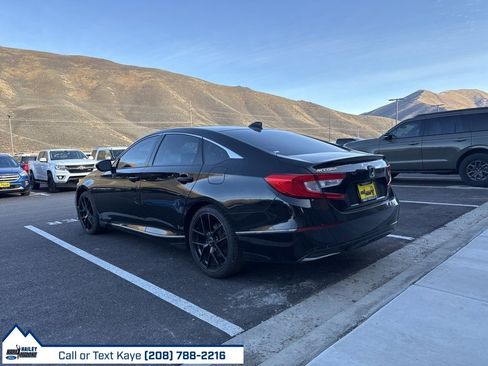 Used 2019 Honda Accord EX image 3