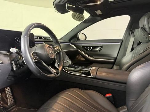 Used 2022 Mercedes-Benz S 500 4MATIC image 6