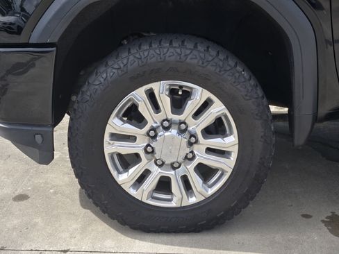 Used 2020 GMC Sierra 2500 Denali w/ Denali Ultimate Package AWD/4WD image 12