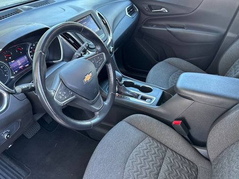 Certified 2022 Chevrolet Equinox LT image 9
