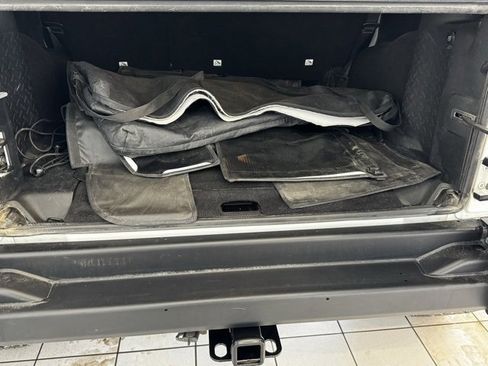 Used 2018 Jeep Wrangler Unlimited Sport image 34