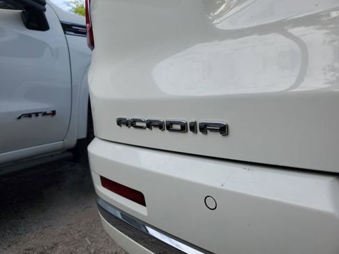 Used 2021 GMC Acadia Denali w/ Denali Technology Package image 7