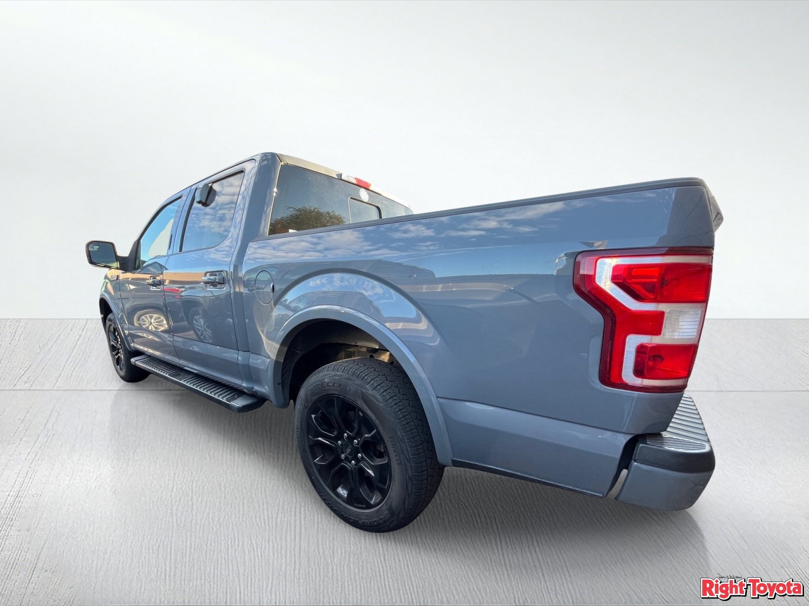 Used 2020 Ford F150 XLT w/ Equipment Group 302A Luxury RWD image 3