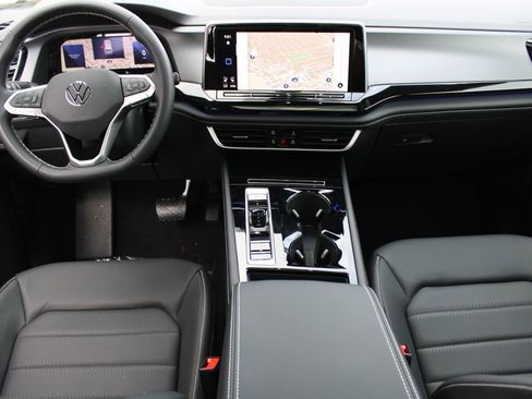 New 2026 Volkswagen Atlas Cross Sport SEL AWD/4WD image 19