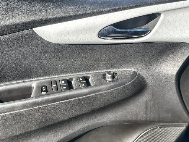 Used 2017 Chevrolet Spark LT FWD image 13