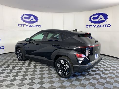 Used 2024 Hyundai Kona SEL FWD image 5