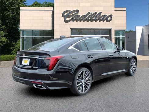 New 2026 Cadillac CT5 V image 5