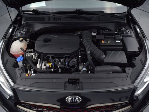 Certified 2021 Kia Forte GT image 16