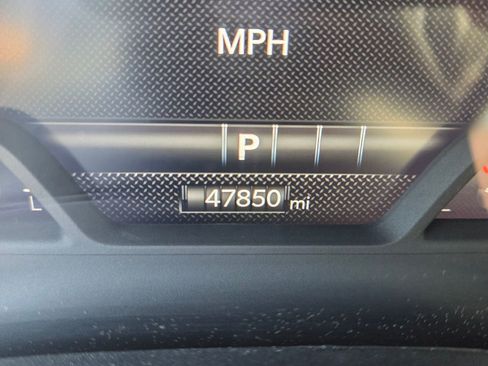 Used 2025 RAM 1500 Laramie image 29