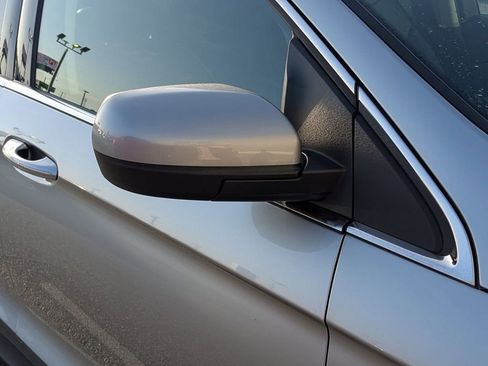 Used 2024 Ford Edge SEL image 10