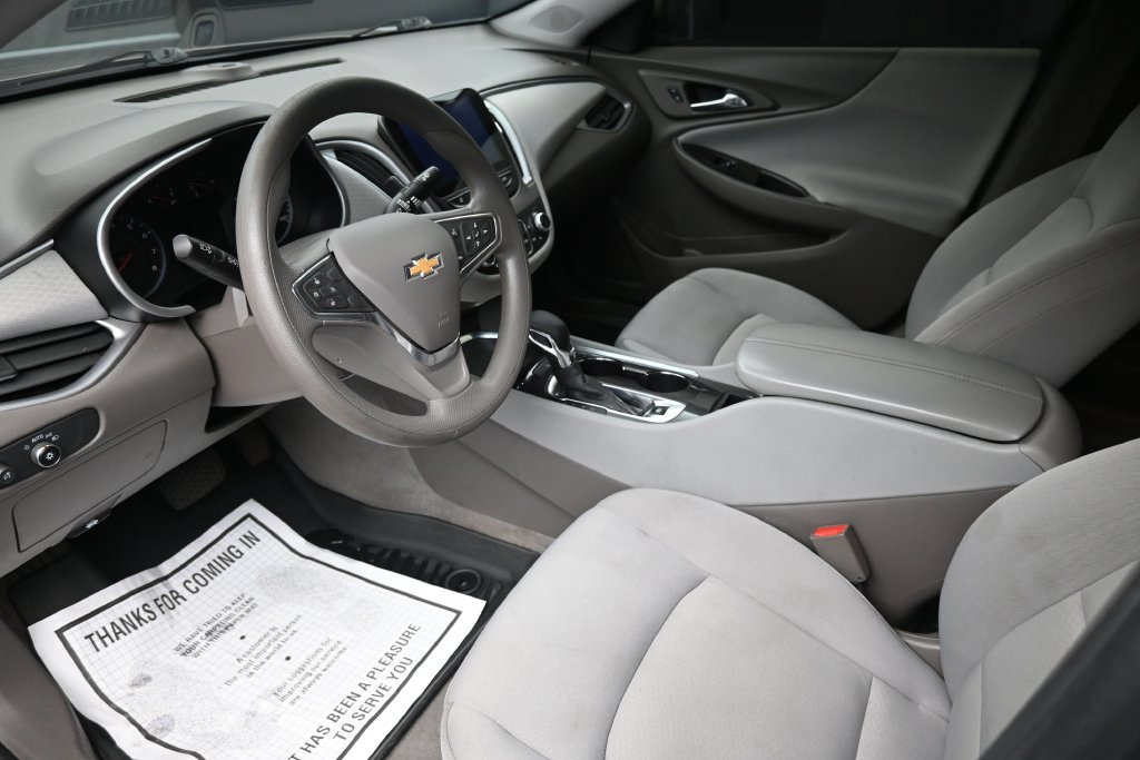 Used 2022 Chevrolet Malibu LT FWD image 29