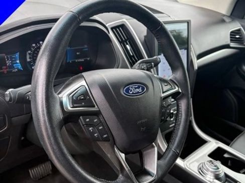 Used 2024 Ford Edge SEL AWD/4WD image 19